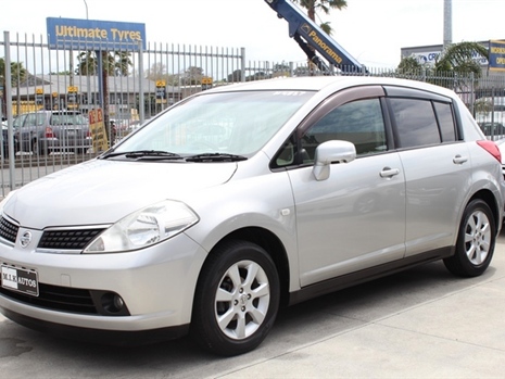 Nissan tiida 2004 price #6